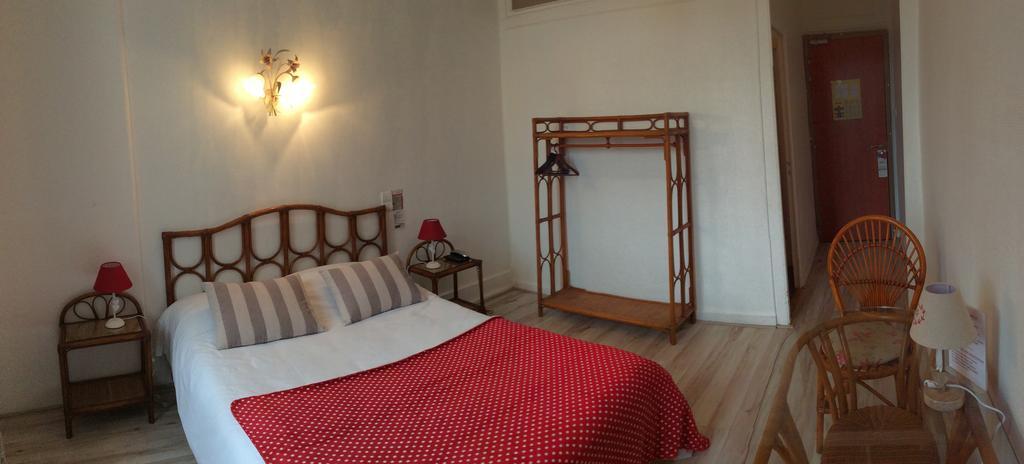 Hotel De La Paix Limoges Bilik gambar